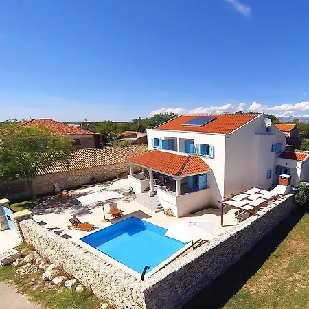 Charming Villa With Private Heatable Pool