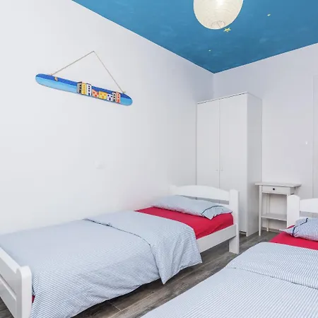 Charming With Private Heatable Pool Villa Nin
