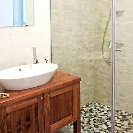 Villa Charming Villa With Private Heatable Pool *